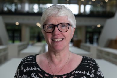 Mrs A Proudman DSC02943 388x260