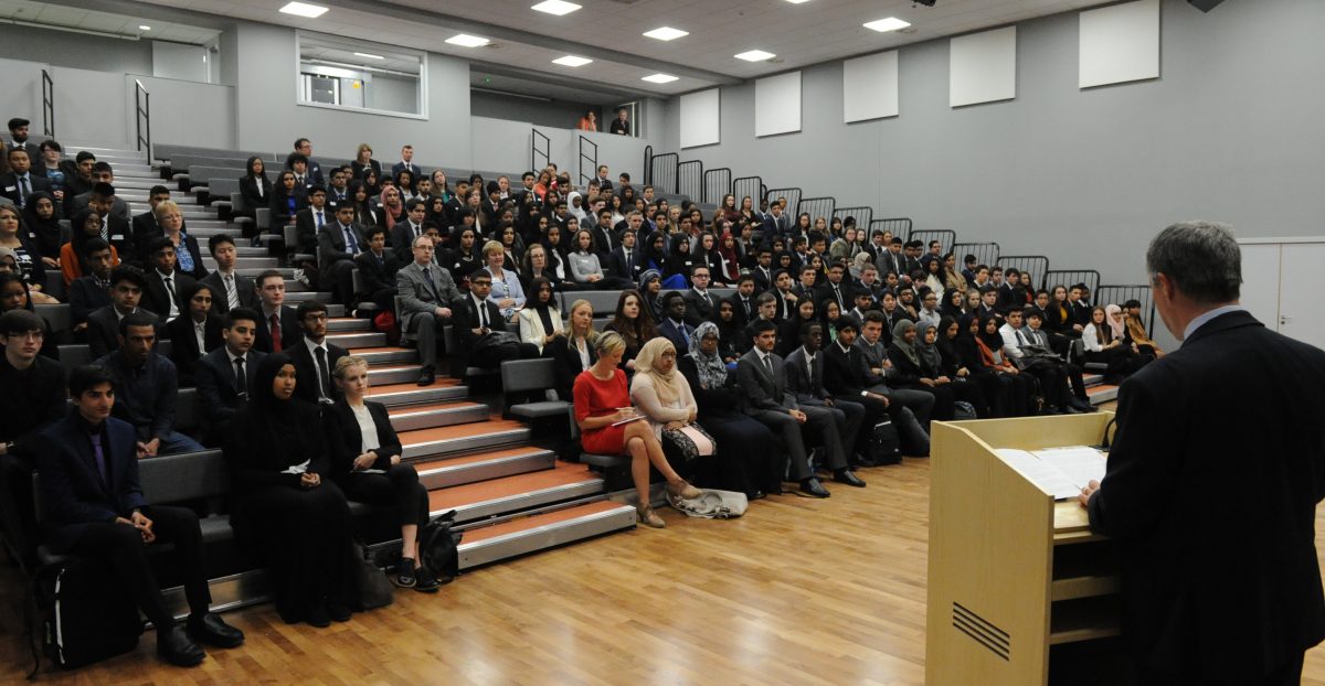Sixth Form offer holders' parents' and carers' information evening DSC 8579 1200x622