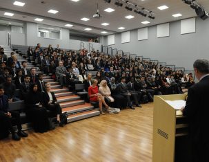 Sixth Form offer holders' parents' and carers' information evening DSC 8579 303x234