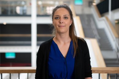 Miss S Haynes UoB Staff Portraits 2018 www.thombartley.com 24 388x260